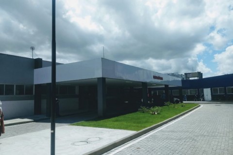 Suspeito de tentar matar ex-companheira é baleado e morre em confronto com a PM em Feira de Santana